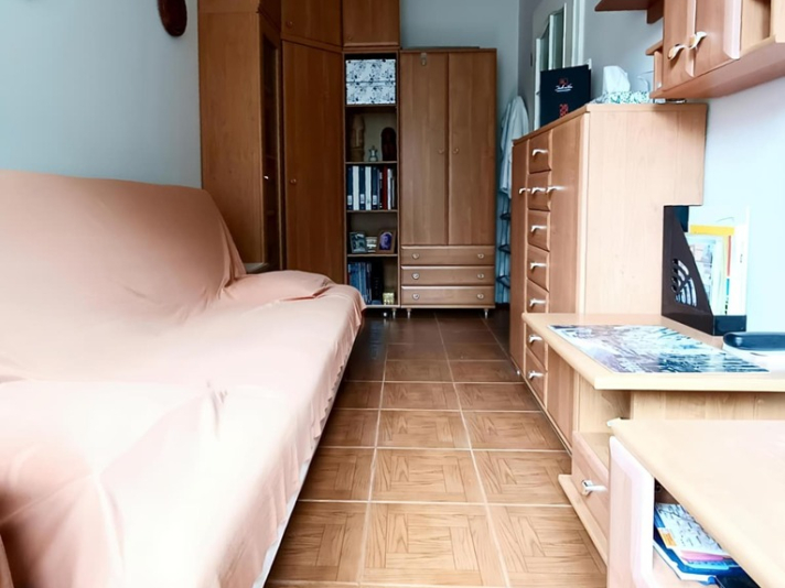 Na sprzedaż 4-pokojowe mieszkanie- Baranówka - zdjęcie 9