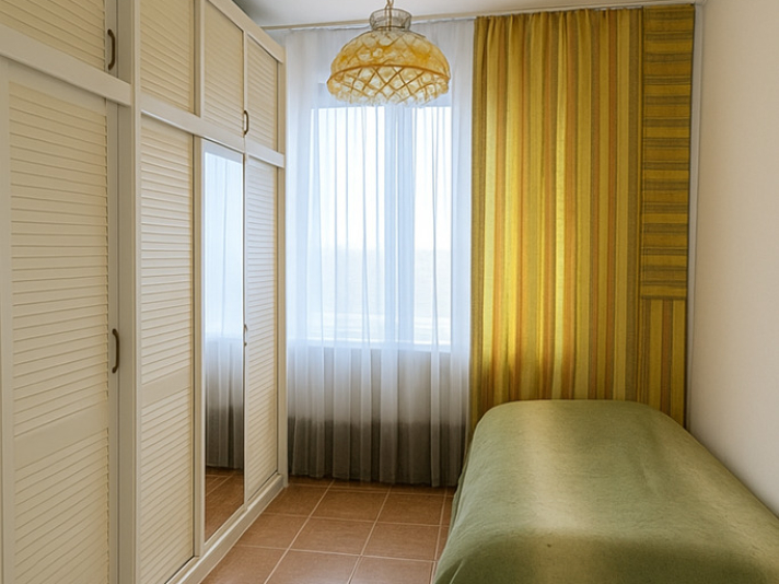 Na sprzedaż 4-pokojowe mieszkanie- Baranówka - zdjęcie 5