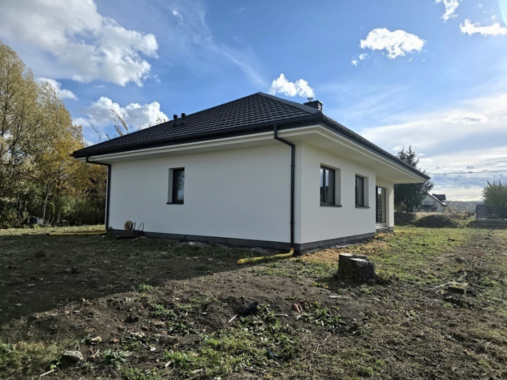 Dom wolnostojący pod Rzeszowem - zdjęcie 3