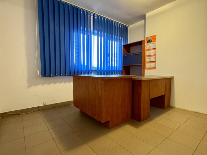 Pokoje biurowe na wynajem- 50 m2, Rzeszów - zdjęcie 3