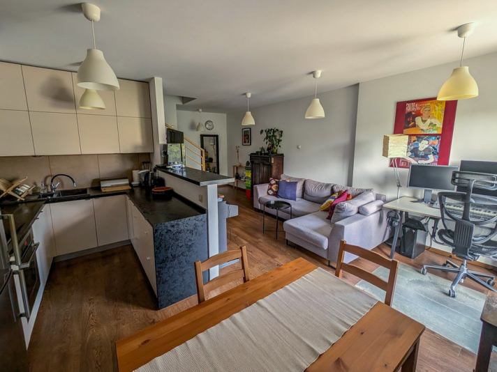 Komfortowe mieszkanie w centrum miasta - zdjęcie 4