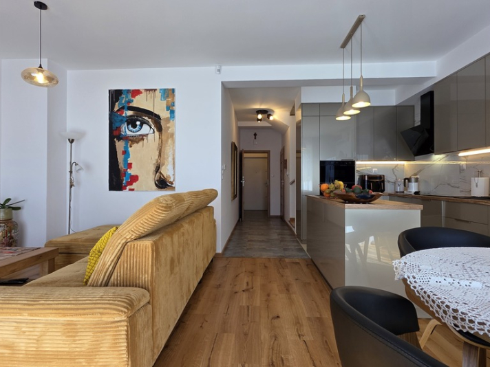 Na sprzedaż Dom 120m2 Rzeszów Biała 5 pokoi - zdjęcie 4