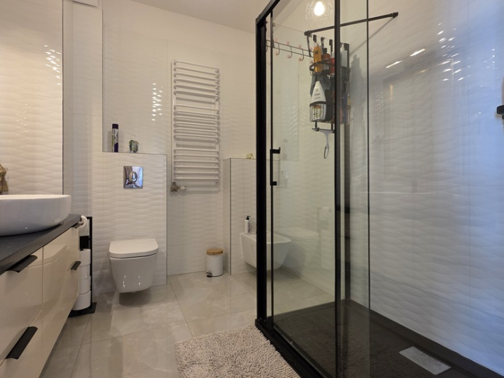 Na sprzedaż Dom 120m2 Rzeszów Biała 5 pokoi - zdjęcie 15