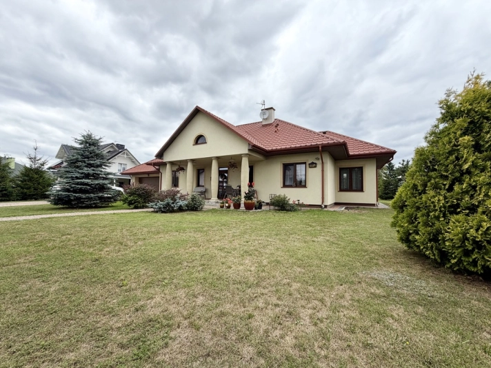 Parterowy dom gotowy do zamieszkania - 15,25 a