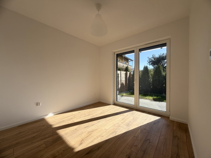 Nowoczesne 3-pokojowe mieszkanie z ogrodem 30 m² ul. Gościnna - zdjęcie 5